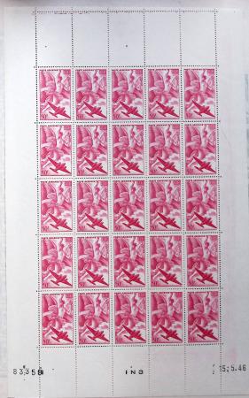 1930-1982 Ensemble de feuilles très bien conservées