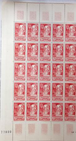 1930-1982 Ensemble de feuilles très bien conservées