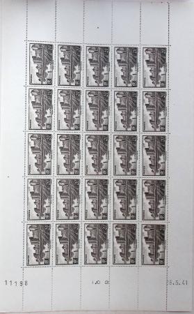 1930-1982 Ensemble de feuilles très bien conservées