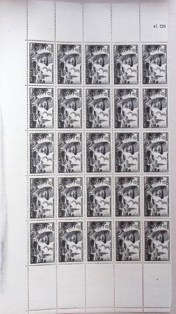 1930-1982 Ensemble de feuilles très bien conservées