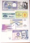 Collection de 4 classeurs de BILLETS DE BANQUE du monde