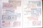 Collection de 4 classeurs de BILLETS DE BANQUE du monde