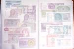 Collection de 4 classeurs de BILLETS DE BANQUE du monde