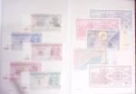 Collection de 4 classeurs de BILLETS DE BANQUE du monde