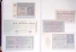 Collection de 4 classeurs de BILLETS DE BANQUE du monde