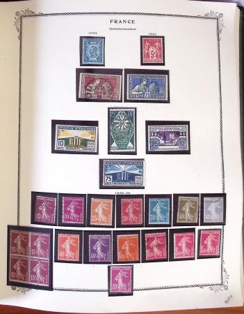 1849-1976, Collection en deux albums Scott, un avec