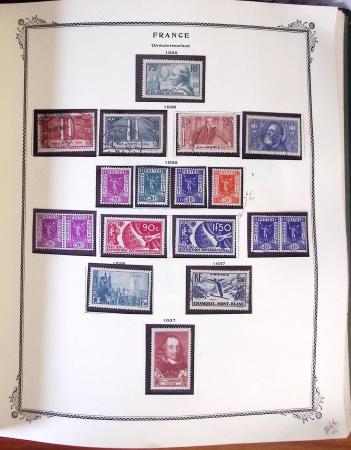 1849-1976, Collection en deux albums Scott, un avec