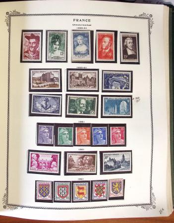 1849-1976, Collection en deux albums Scott, un avec