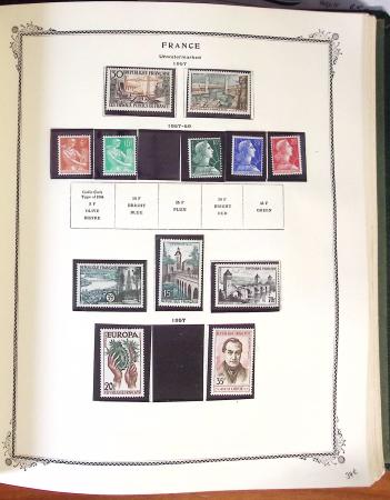 1849-1976, Collection en deux albums Scott, un avec