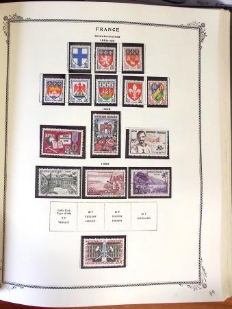 1849-1976, Collection en deux albums Scott, un avec
