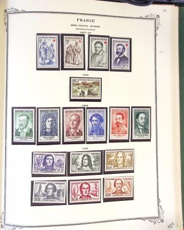 1849-1976, Collection en deux albums Scott, un avec