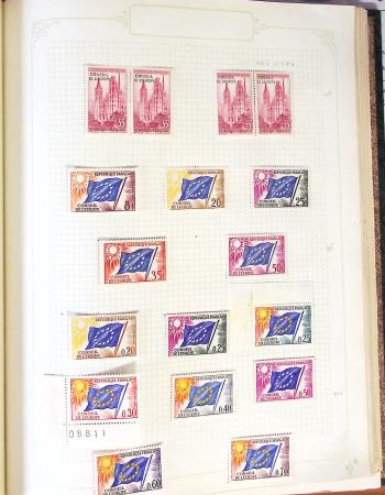 1849-1976, Collection en deux albums Scott, un avec