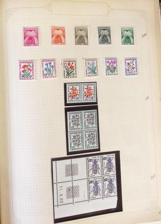 1849-1976, Collection en deux albums Scott, un avec