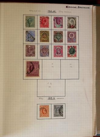 1841-2006, Collection en classeurs, centrée sur le
