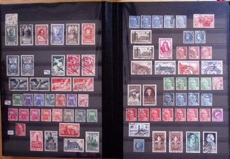 1862-2009 Collection en sept classeurs montrant une