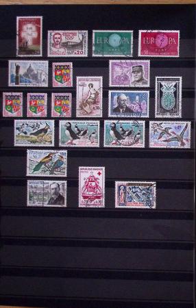 1862-2009 Collection en sept classeurs montrant une