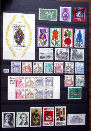 1851-2024, Mint collection five stockbooks, noted Zeppelin