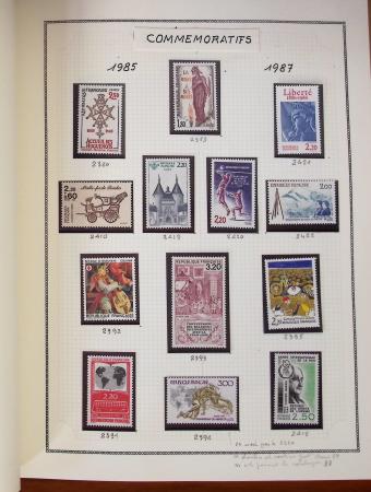 1862-1987, Solide collection de timbres neufs de France