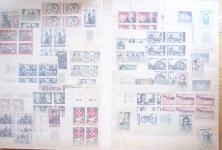 1900-59, Petit stock de neufs dont plusieurs panneaux