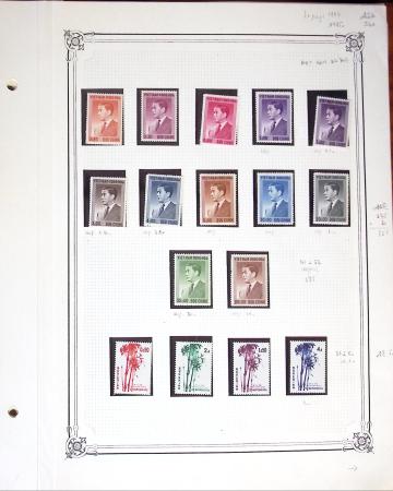 1892-1971 Collection de neufs et d'oblitérés sur pages