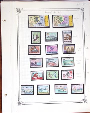 1892-1971 Collection de neufs et d'oblitérés sur pages