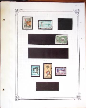 1892-1971 Collection de neufs et d'oblitérés sur pages