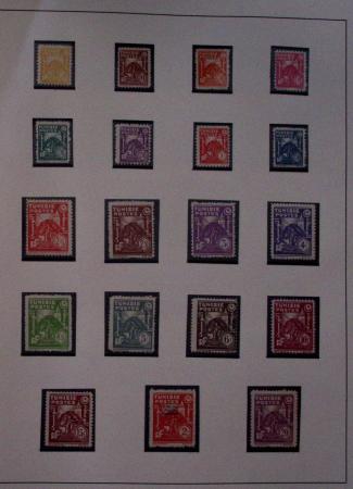 1888-1995, Jolie section Maghreb en 8 albums du Maroc