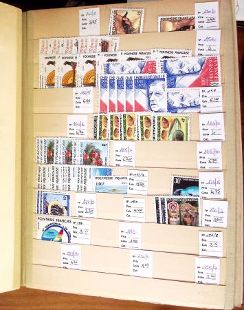 1945-2005, Stock de neufs des DOM-TOM soigneusement