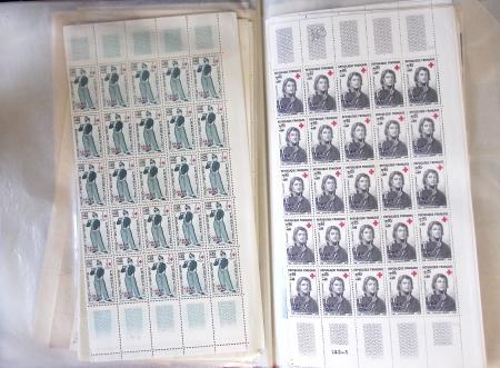 1955-1974, Solide stock de CFA, surtout en feuilles