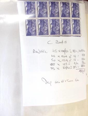 1955-1974, Solide stock de CFA, surtout en feuilles
