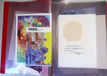Un ensemble de cartes de vœux d'artistes du timbre dessinateurs graveurs certaines avec signature autographe manuscrite et/ou petit texte et/ou justification de tirage