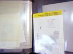 Timbres surchargés "Spécimen", "Muster" et "Muestra" du monde entier dans une chemise souple bleue. Lot substantiel. TB