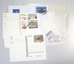Timbres surchargés "Spécimen", "Muster" et "Muestra" du monde entier dans une chemise souple bleue. Lot substantiel. TB