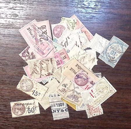 FISCAUX 1850-1940 Un bel ensemble de timbres fiscaux