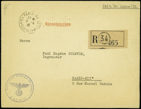Lettre en franchise avec CAD "Paris 34 rue de Chaillot" (1805) + cachet bleu avec aigle "Dienststelle feldpost-NR 06661 D. SCH ST VI" + 4 cartes d'Ausweis