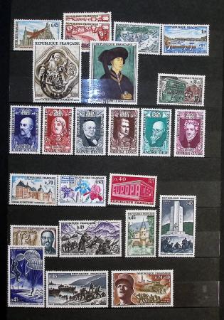 1849-2000 Stock de plusieurs collections plus ou moins