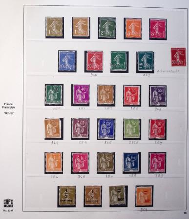 1849-2008, Solide collection surtout de neufs en 11