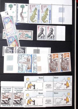 1849-1980, Ensemble d'anciens puis de plus récents