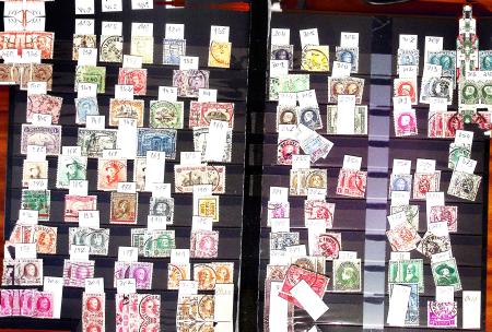 1849-1990, Collection de FRANCE obl. en un album dont