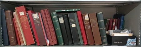 1890-2000, Collection en 26 classeurs et une boîte,