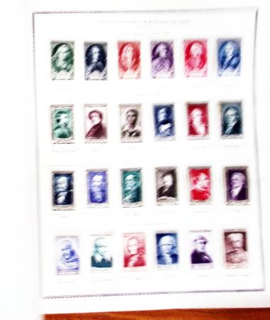 1849-2009, Une trentaine de collections en album Y