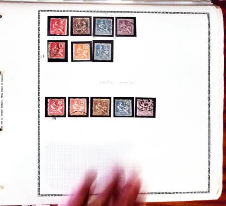 1849-2009, Une trentaine de collections en album Y