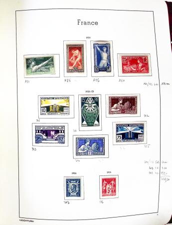 1849-2009, Une trentaine de collections en album Y