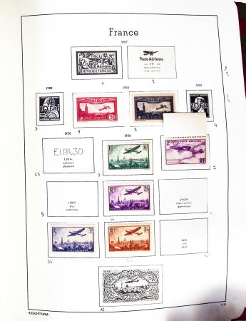 1849-2009, Une trentaine de collections en album Y