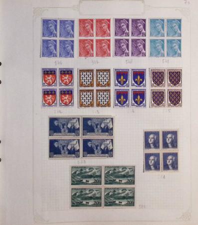 1900-1954, Collection surtout de neufs ** dont bonnes
