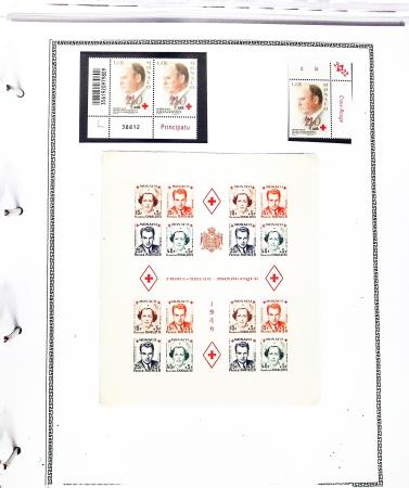 1952-2024, CROIX-ROUGE : Plusieurs collections de carnets