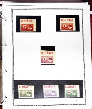 1952-2024, CROIX-ROUGE : Plusieurs collections de carnets