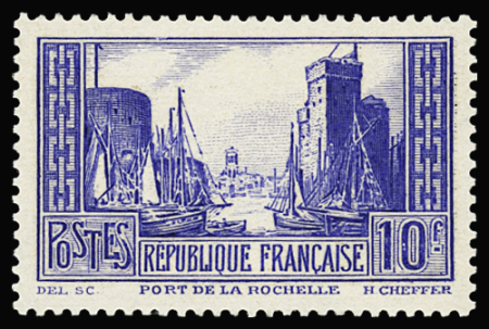 N°261C 10f La Rochelle outremer vif, non émis, très