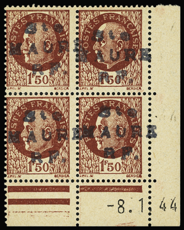 SAINTE MAURE N°6 1f50 en bloc de 4 coin-daté, probablement