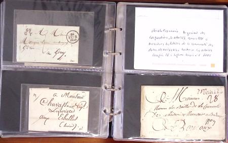 1747-1878, Deux boîtes à chaussures remplies de bleus